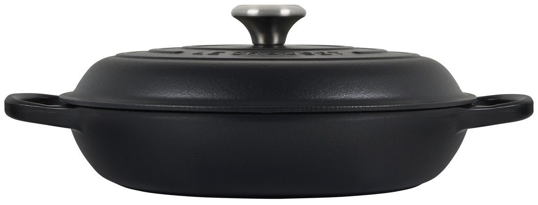 Le Creuset Signature Cast Iron 6.75-Quart Black Oval Dutch Oven