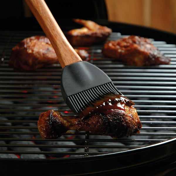 Weber 6661 Premium Silicone Basting Brush With Plastic Handle : BBQGuys